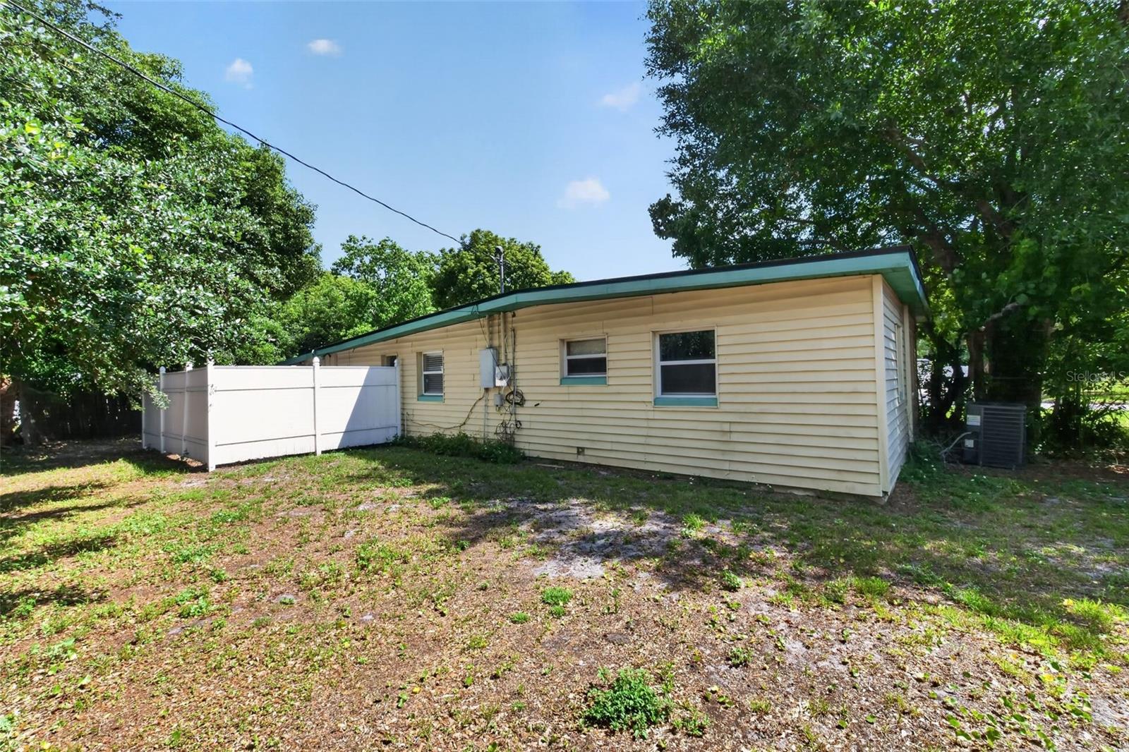 101 CLUB RD, SANFORD, FL, 32771