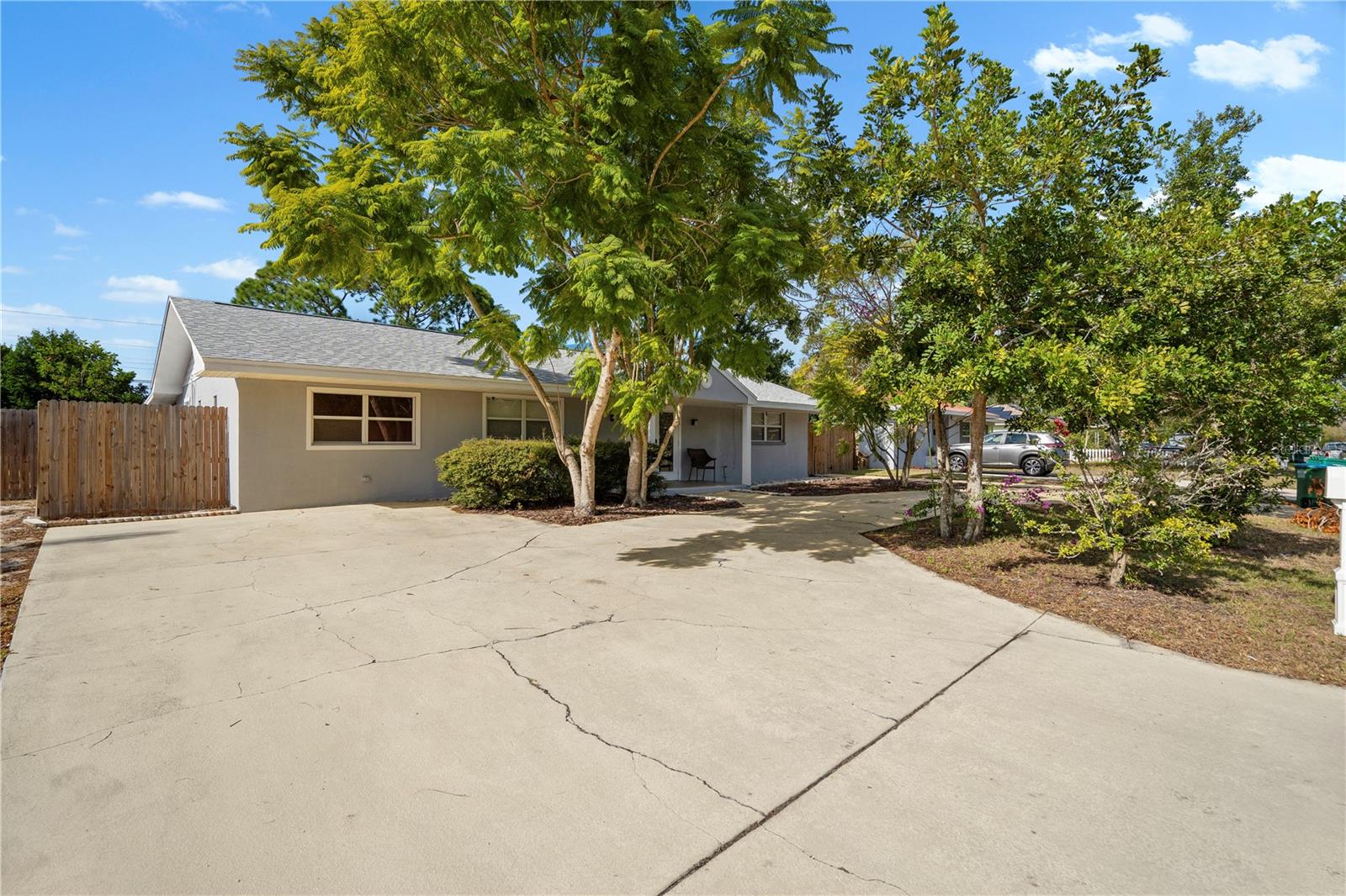 1626 YOUNG AVE, CLEARWATER, FL, 33756