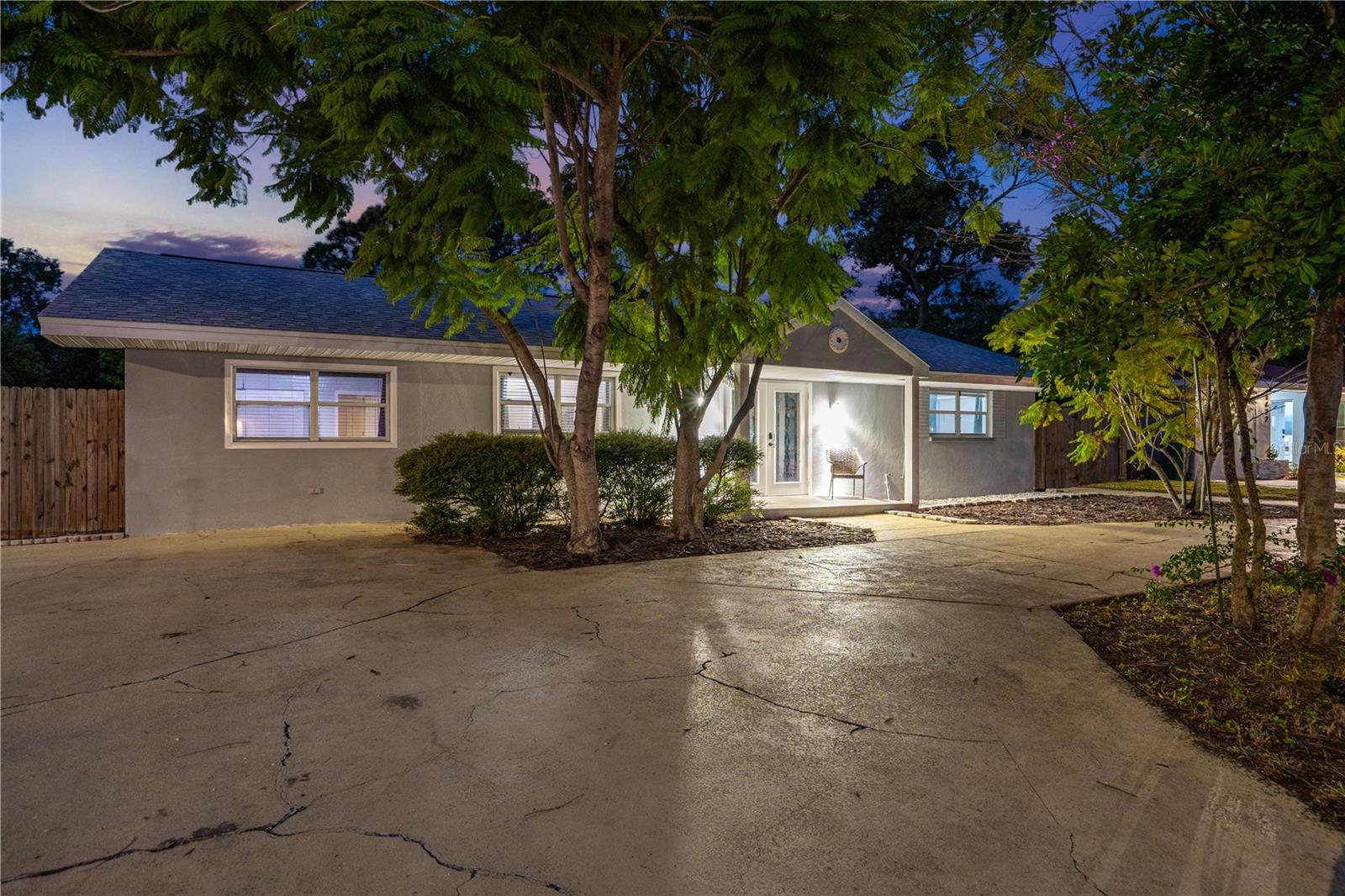 1626 YOUNG AVE, CLEARWATER, FL, 33756