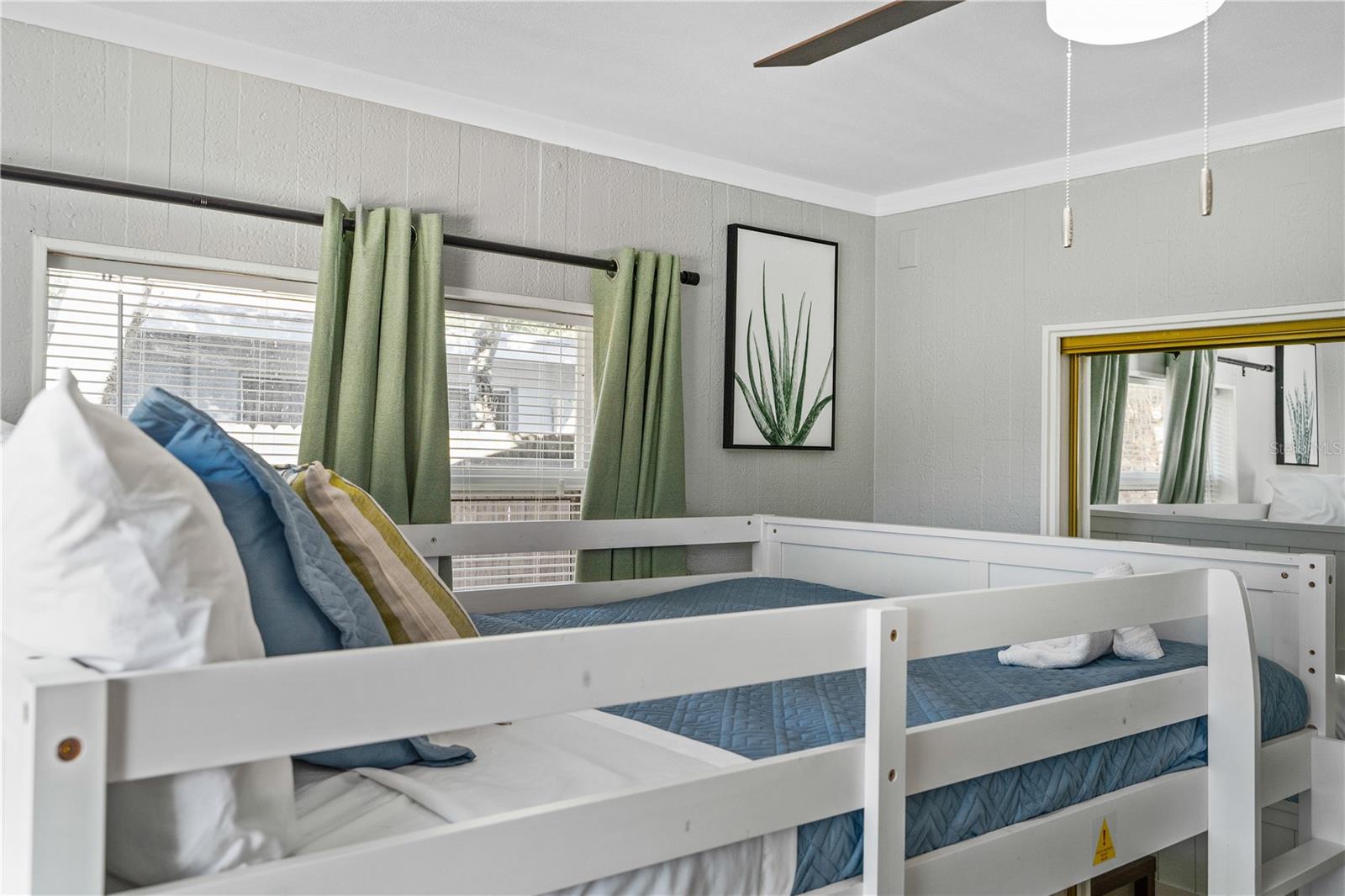 1626 YOUNG AVE, CLEARWATER, FL, 33756