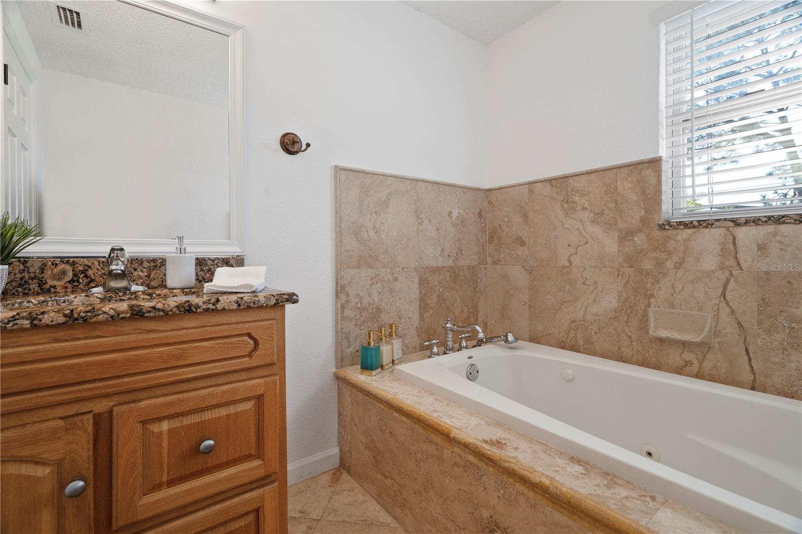 1626 YOUNG AVE, CLEARWATER, FL, 33756