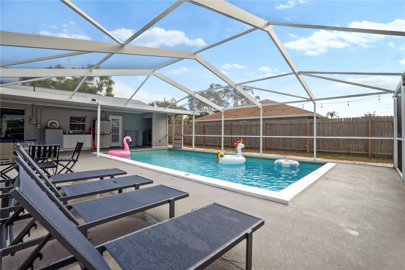 1626 YOUNG AVE, CLEARWATER, FL, 33756