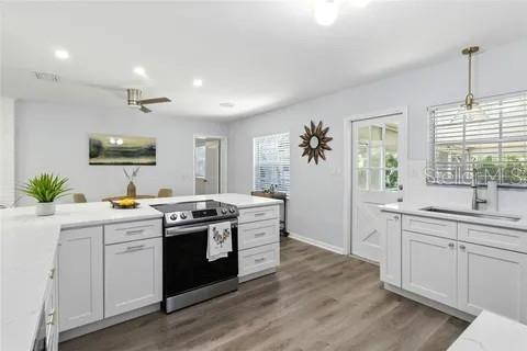 2510 LAKE ELLEN DR, TAMPA, FL, 33618