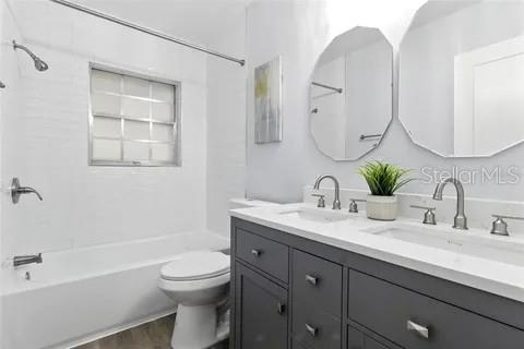 2510 LAKE ELLEN DR, TAMPA, FL, 33618
