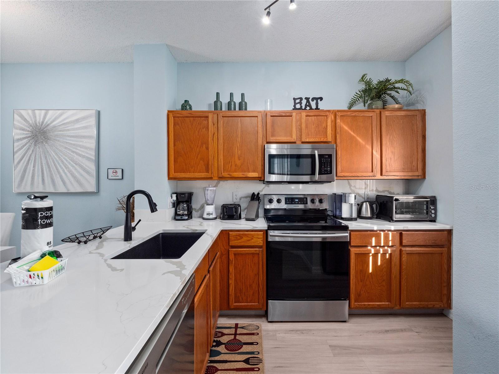 136 POMPANO BEACH DR, KISSIMMEE, FL, 34746