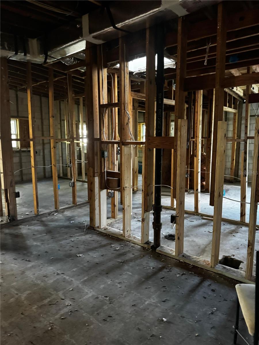 120 N HILLTOP DR, TITUSVILLE, FL, 32796