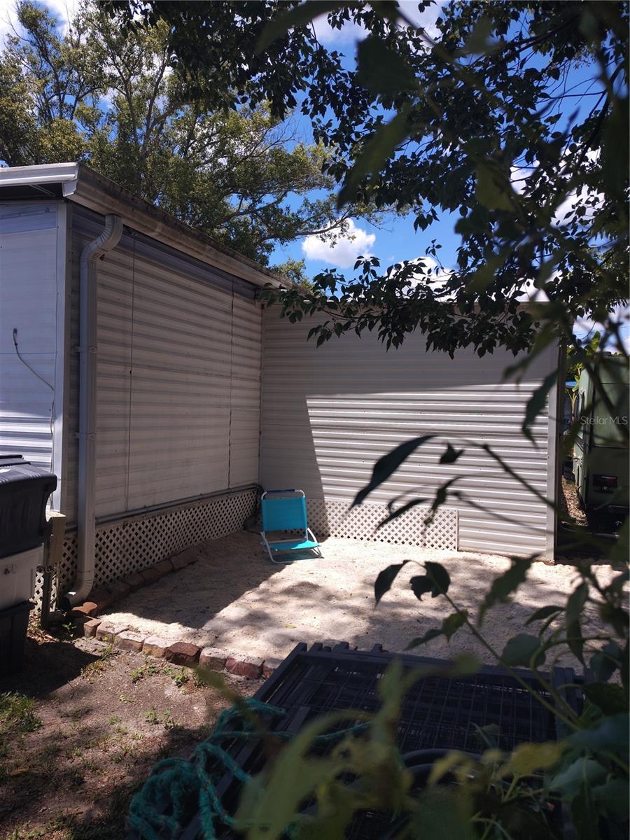 37748 MARKLAND AVE, ZEPHYRHILLS, FL, 33542