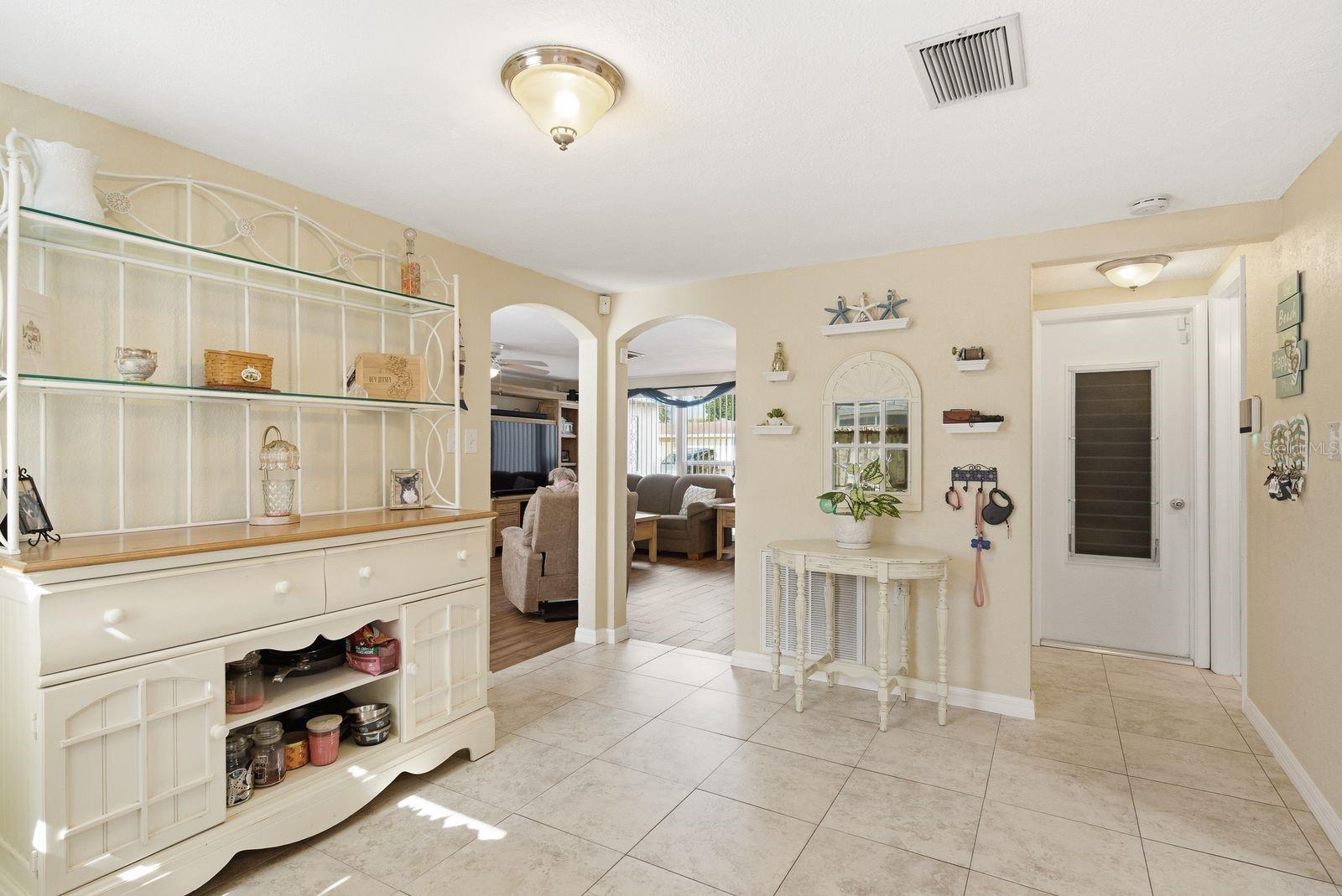 9105 CHANTILLY LN, PORT RICHEY, FL, 34668