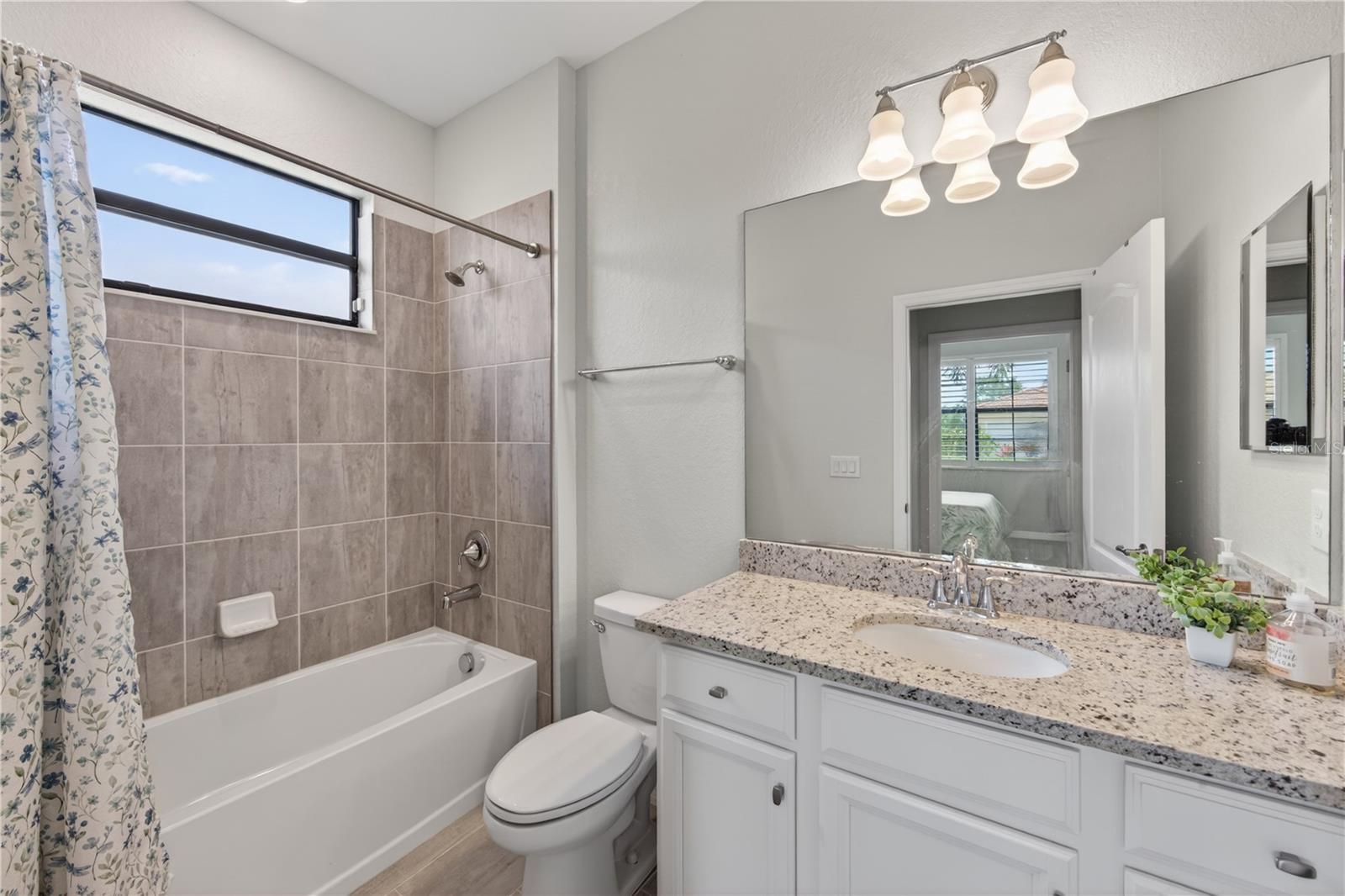 5119 TOBERMORY WAY, BRADENTON, FL, 34211