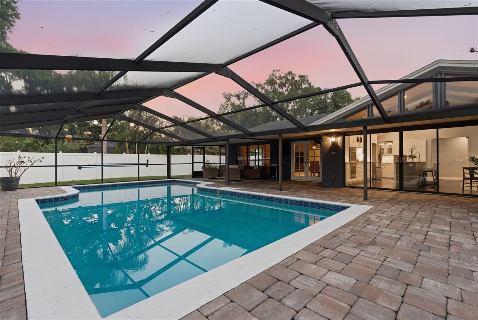 4221 WATER OAKS LN, TAMPA, FL, 33618
