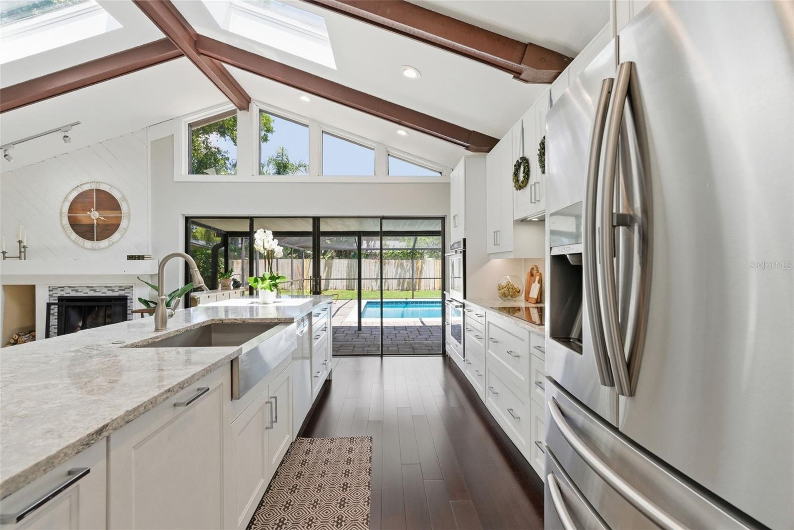 4221 WATER OAKS LN, TAMPA, FL, 33618