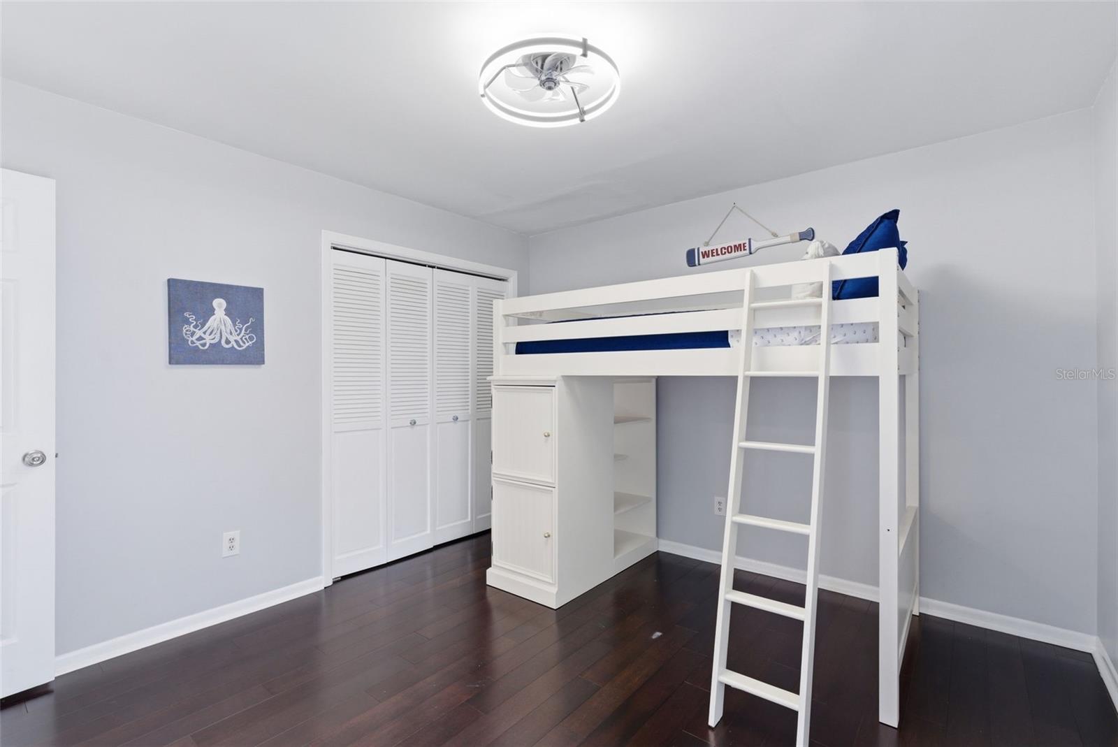 4221 WATER OAKS LN, TAMPA, FL, 33618