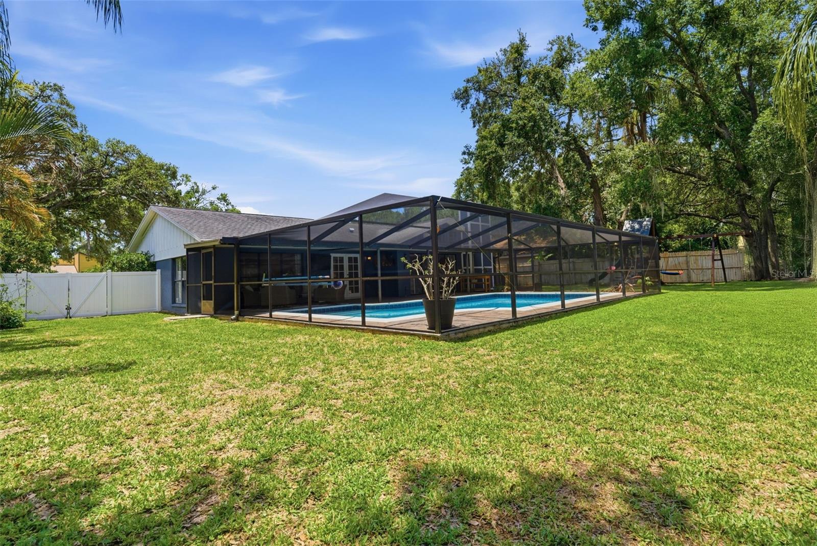 4221 WATER OAKS LN, TAMPA, FL, 33618