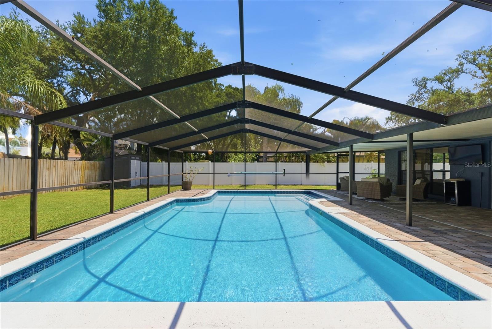 4221 WATER OAKS LN, TAMPA, FL, 33618
