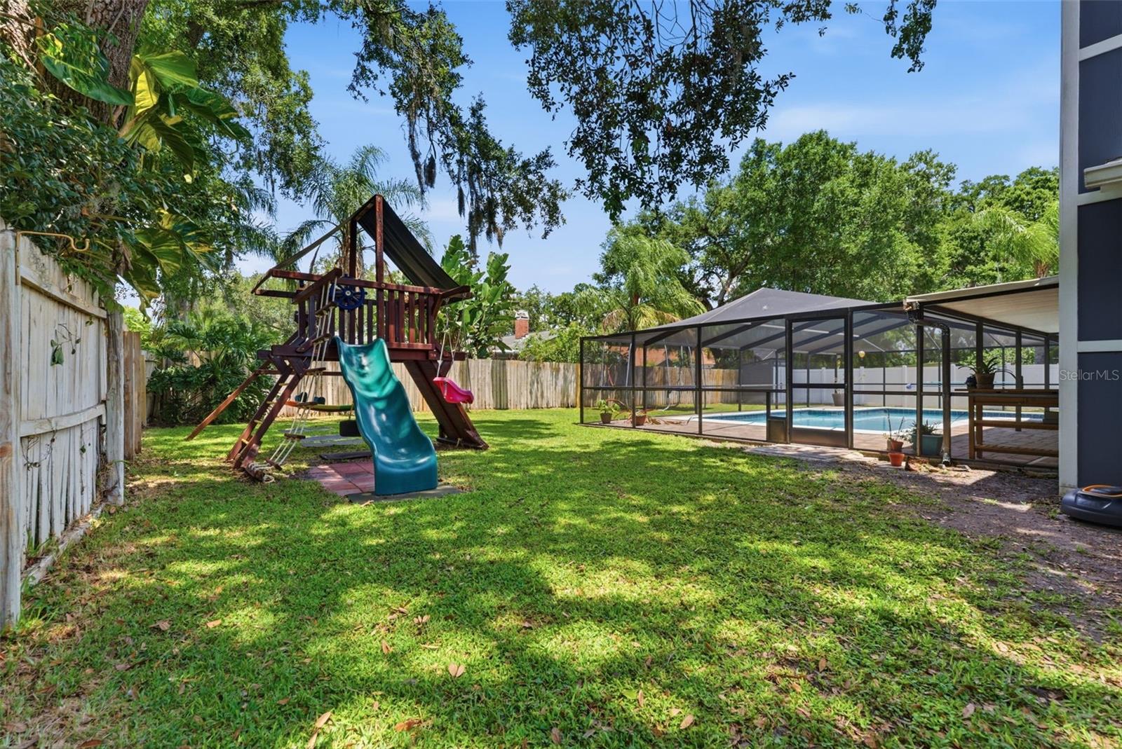 4221 WATER OAKS LN, TAMPA, FL, 33618