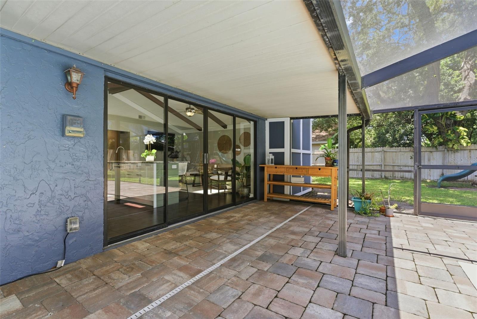 4221 WATER OAKS LN, TAMPA, FL, 33618