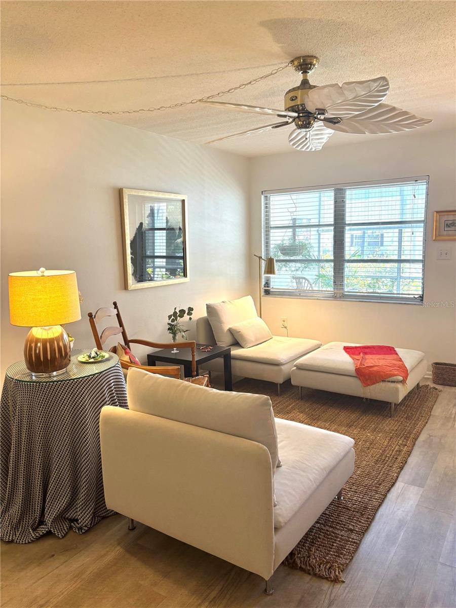 3711 ALMERIA AVE #3N, SARASOTA, FL, 34239