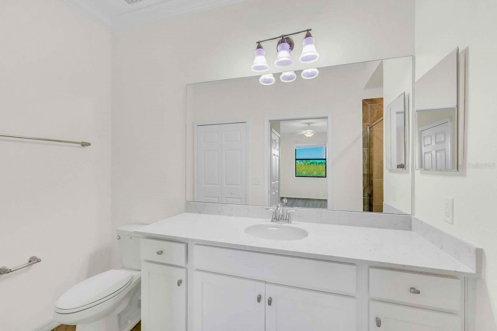 17510 GAWTHROP DR #404, BRADENTON, FL, 34211