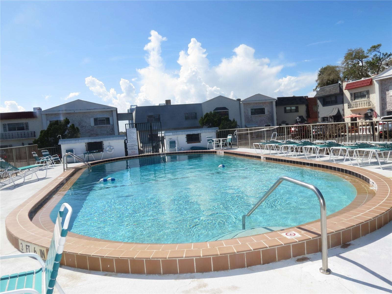 COBBLESTONE VILLAGE, DAYTONA BEACH, FL, 32118
