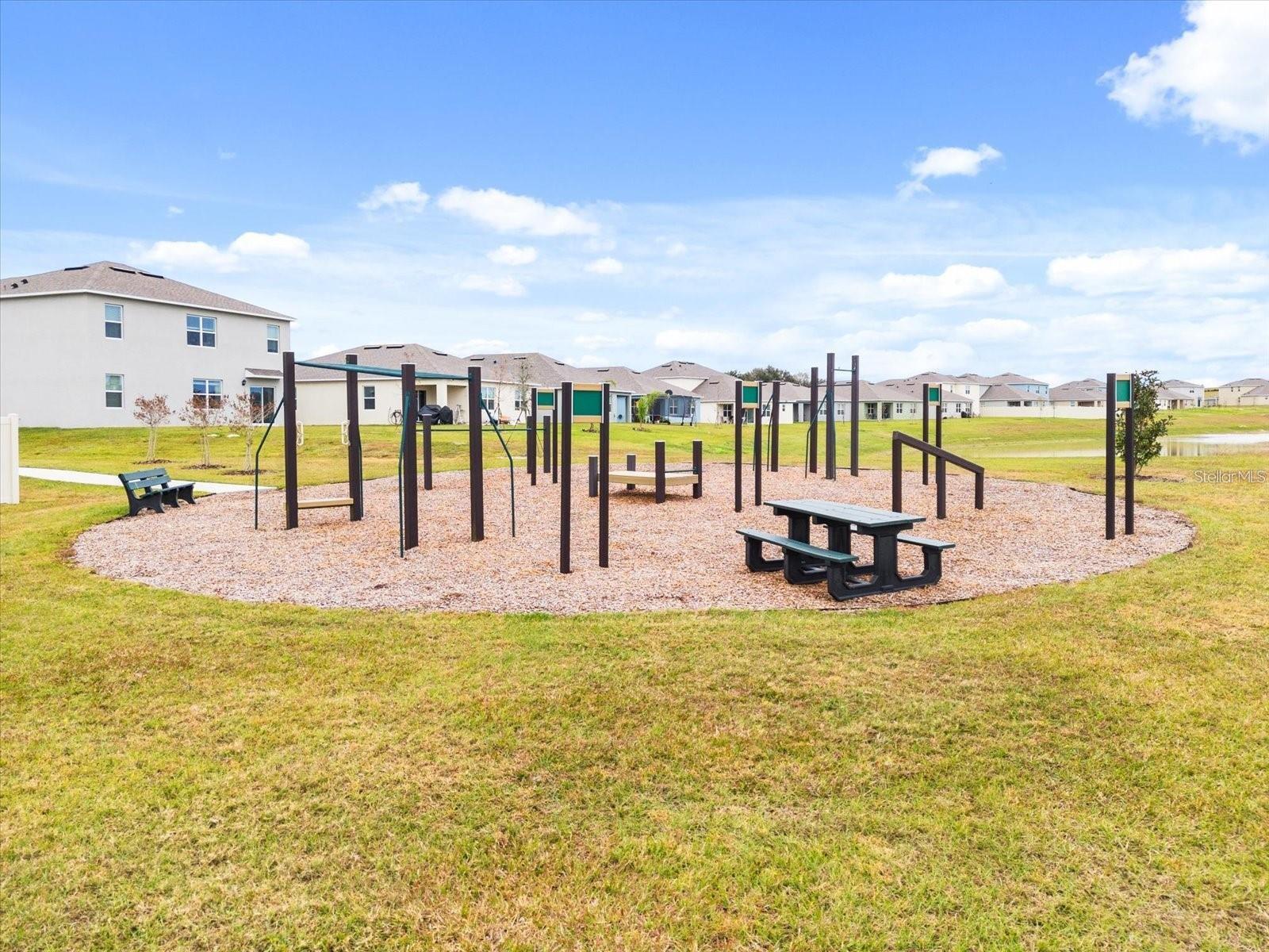5189 GREENHEART AVE, MOUNT DORA, FL, 32757