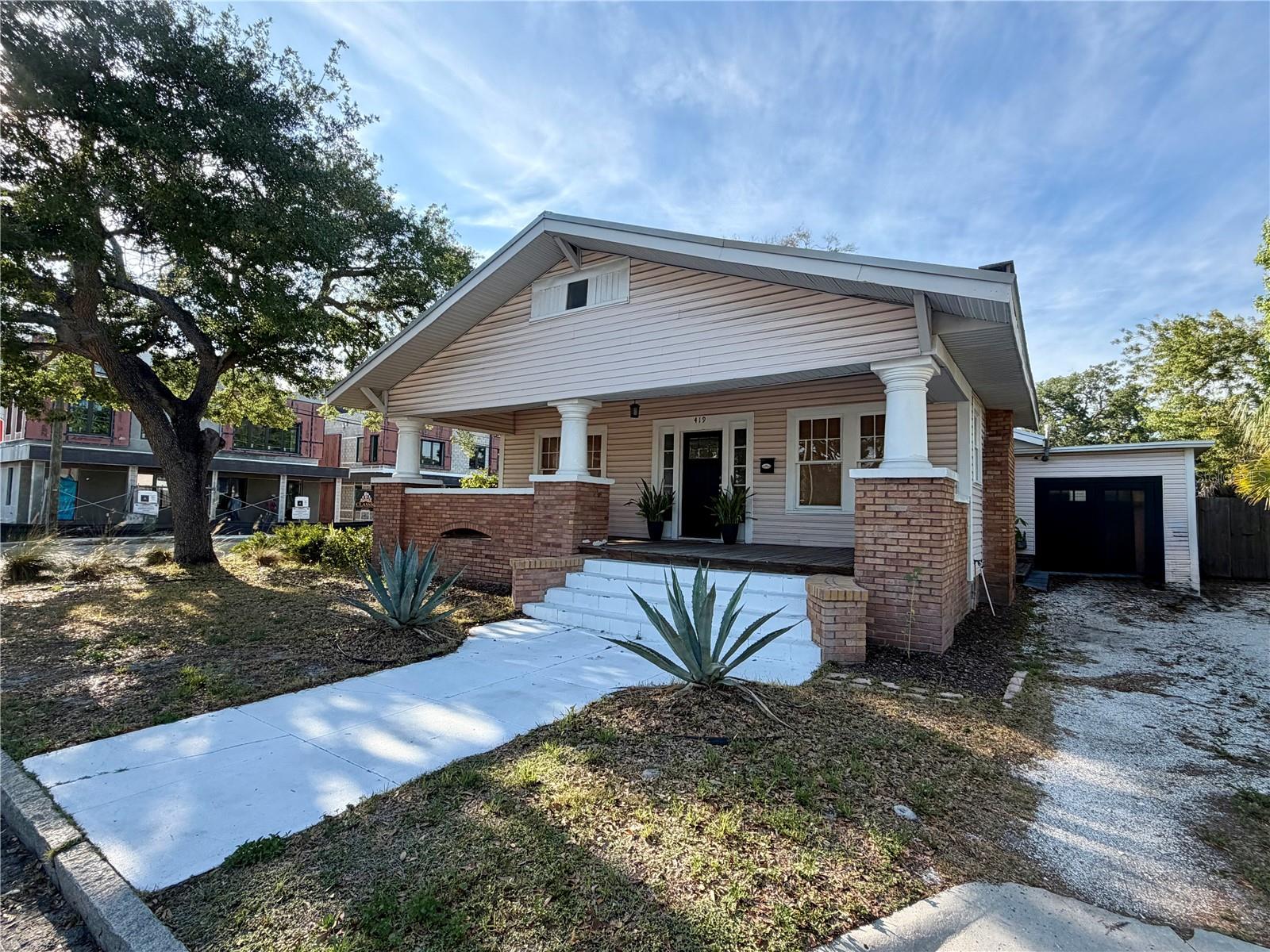 419 W PARK AVE, TAMPA, FL, 33602