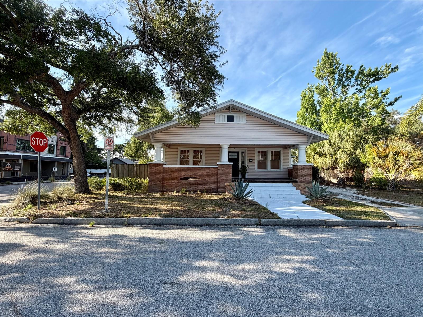 419 W PARK AVE, TAMPA, FL, 33602