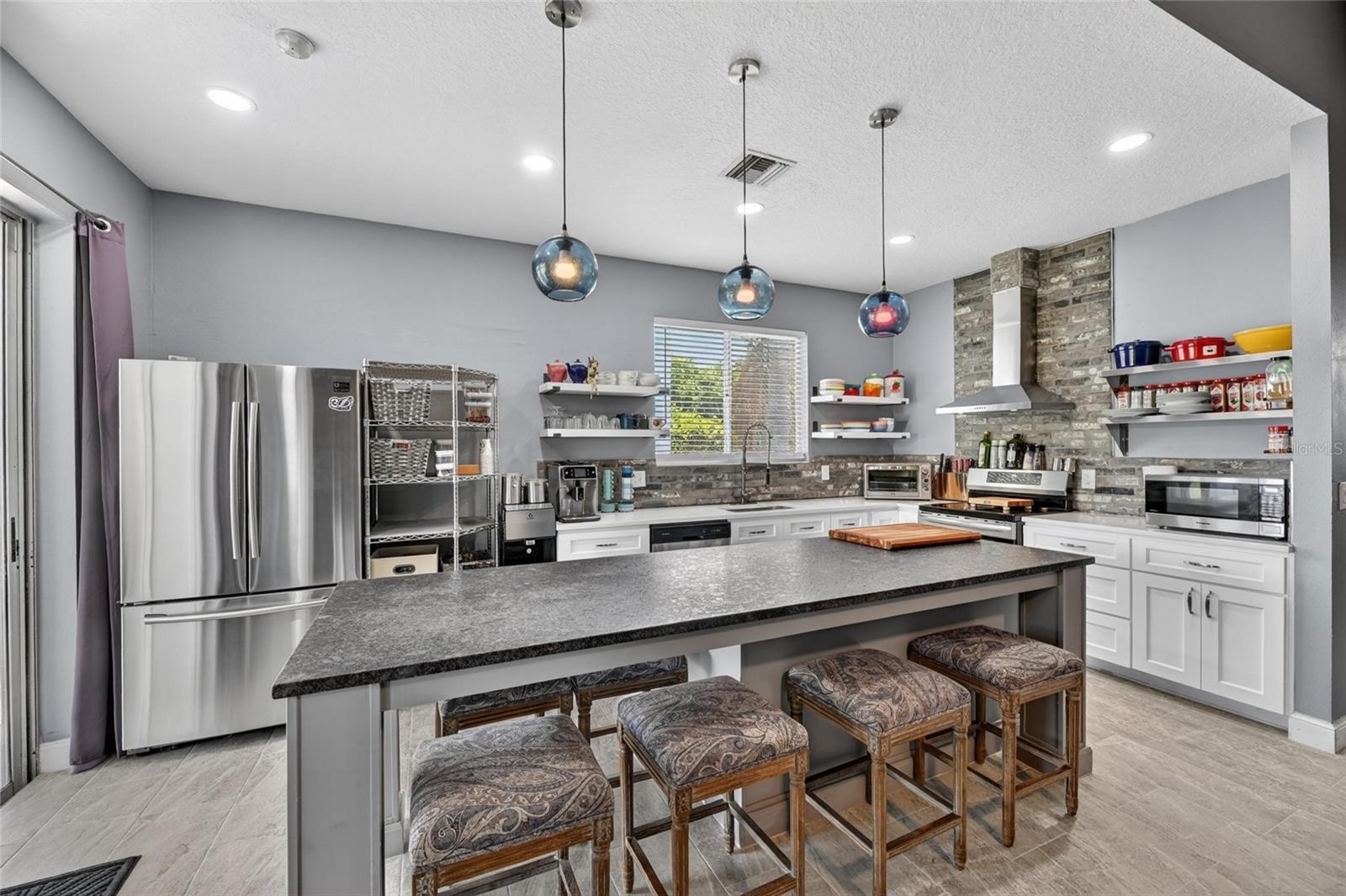 11207 VILLAGE BROOK DR, RIVERVIEW, FL, 33579