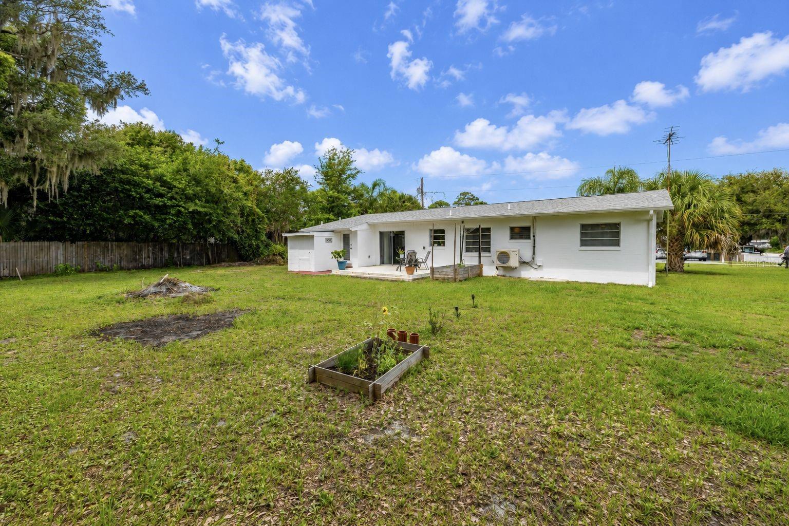 9 SUNSET DR, DEBARY, FL, 32713