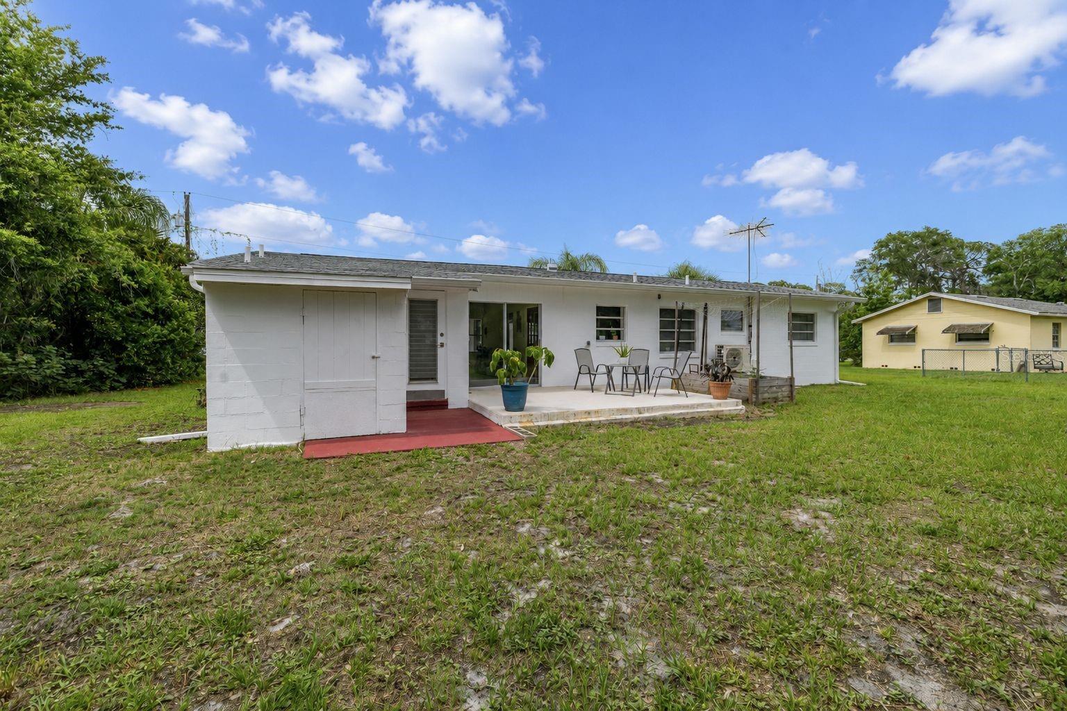9 SUNSET DR, DEBARY, FL, 32713