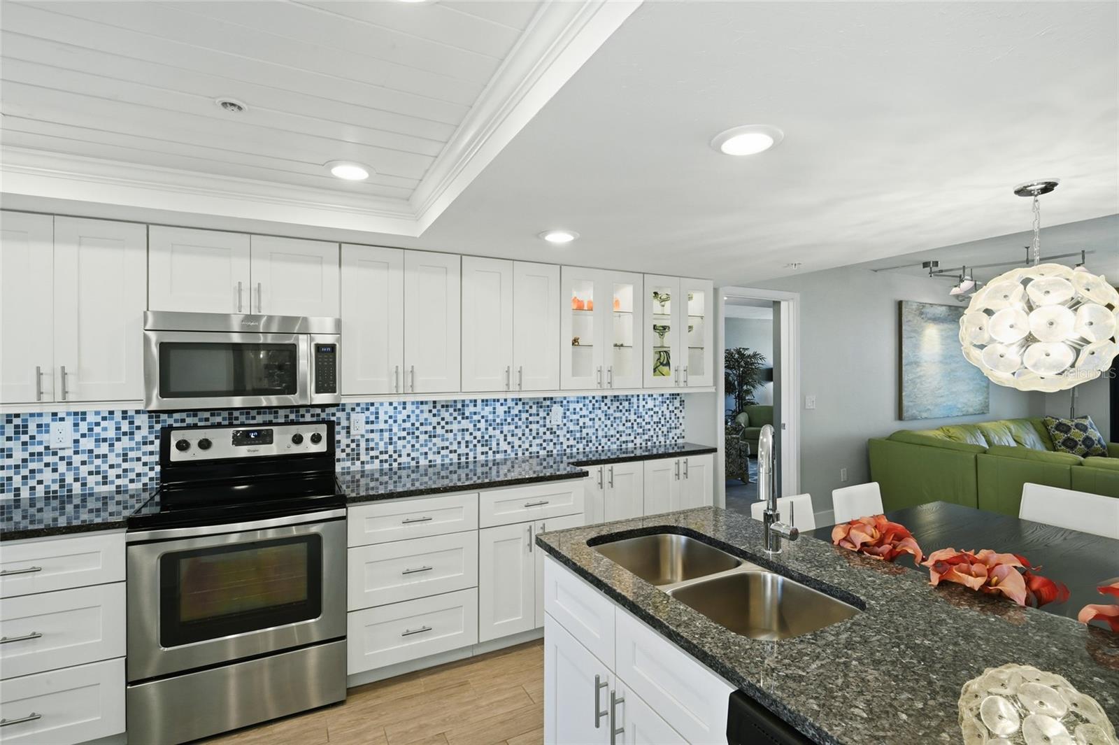 2675 GULF OF MEXICO DR #303, LONGBOAT KEY, FL, 34228