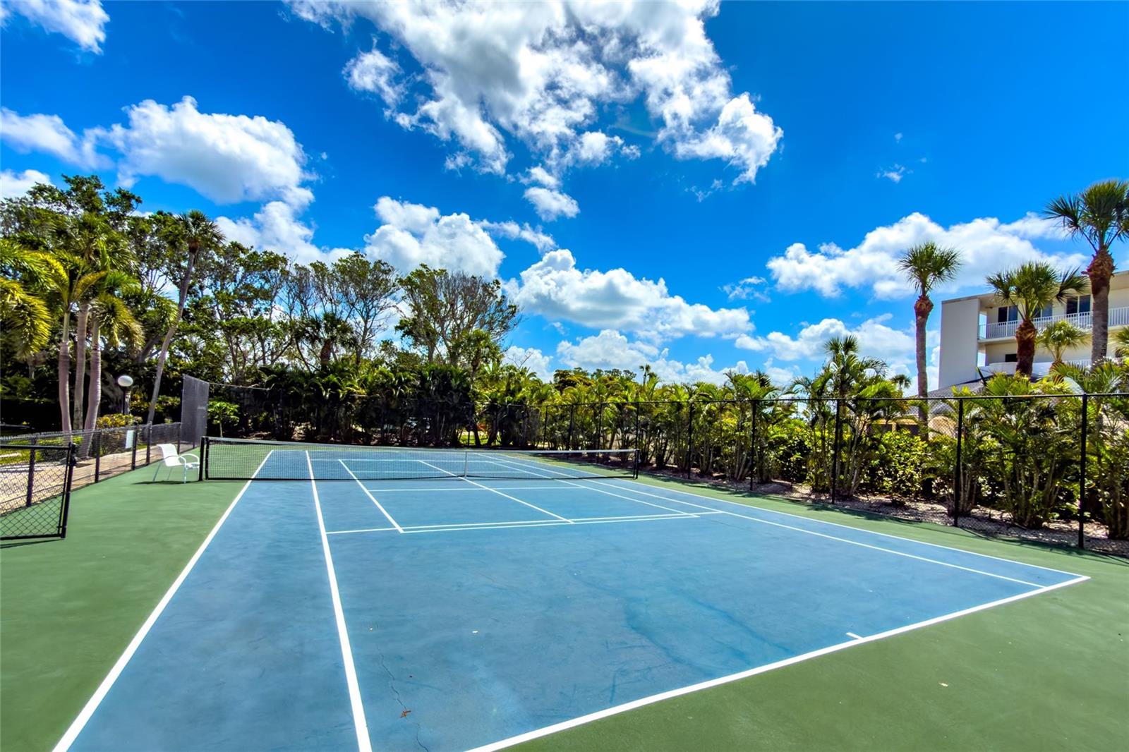 2675 GULF OF MEXICO DR #303, LONGBOAT KEY, FL, 34228