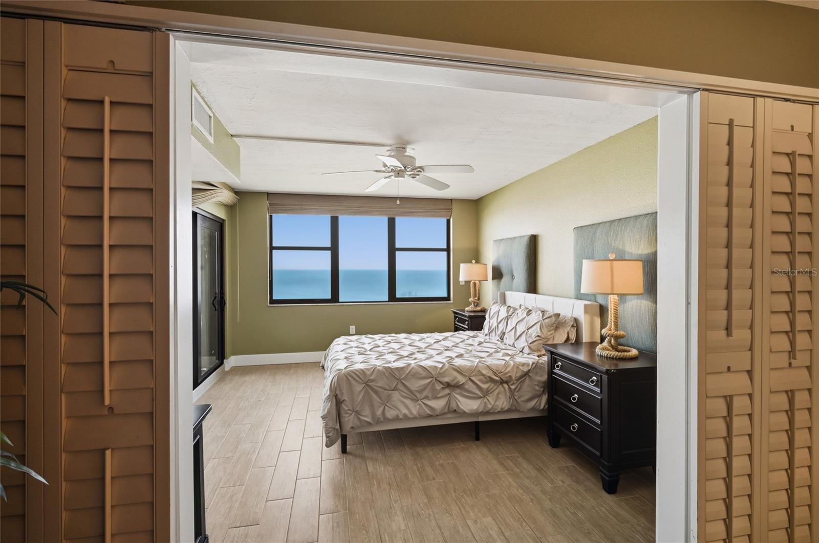 2675 GULF OF MEXICO DR #303, LONGBOAT KEY, FL, 34228
