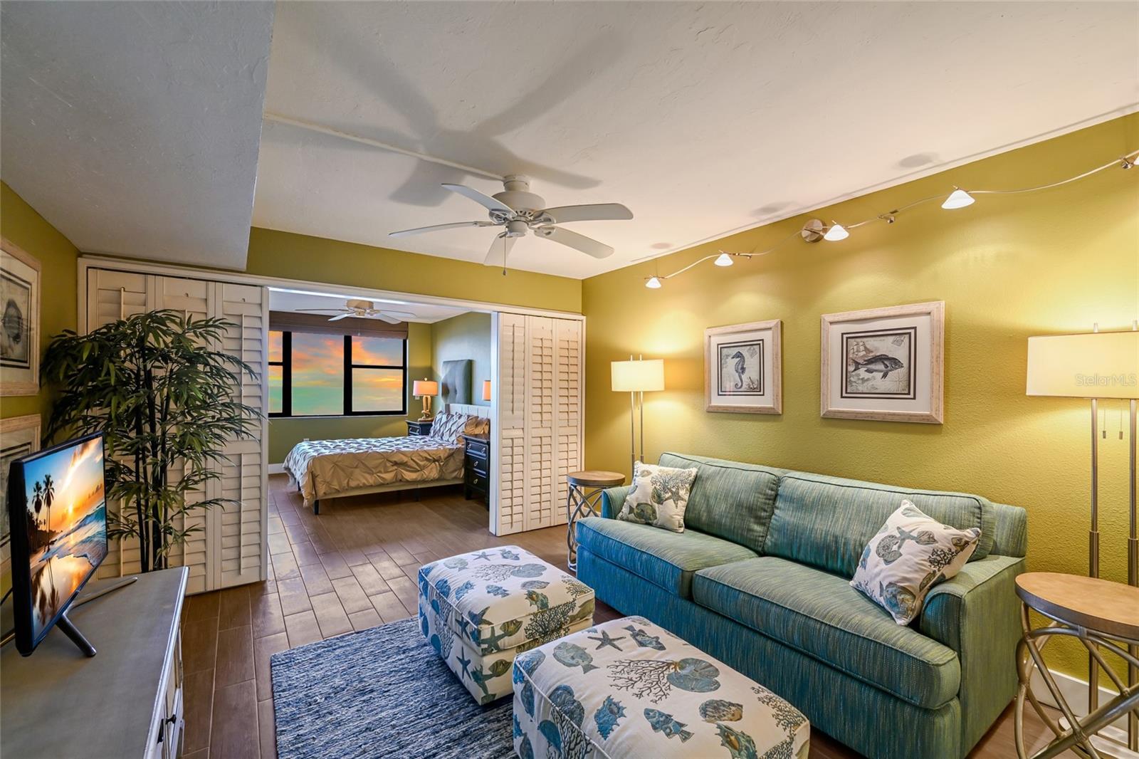 2675 GULF OF MEXICO DR #303, LONGBOAT KEY, FL, 34228