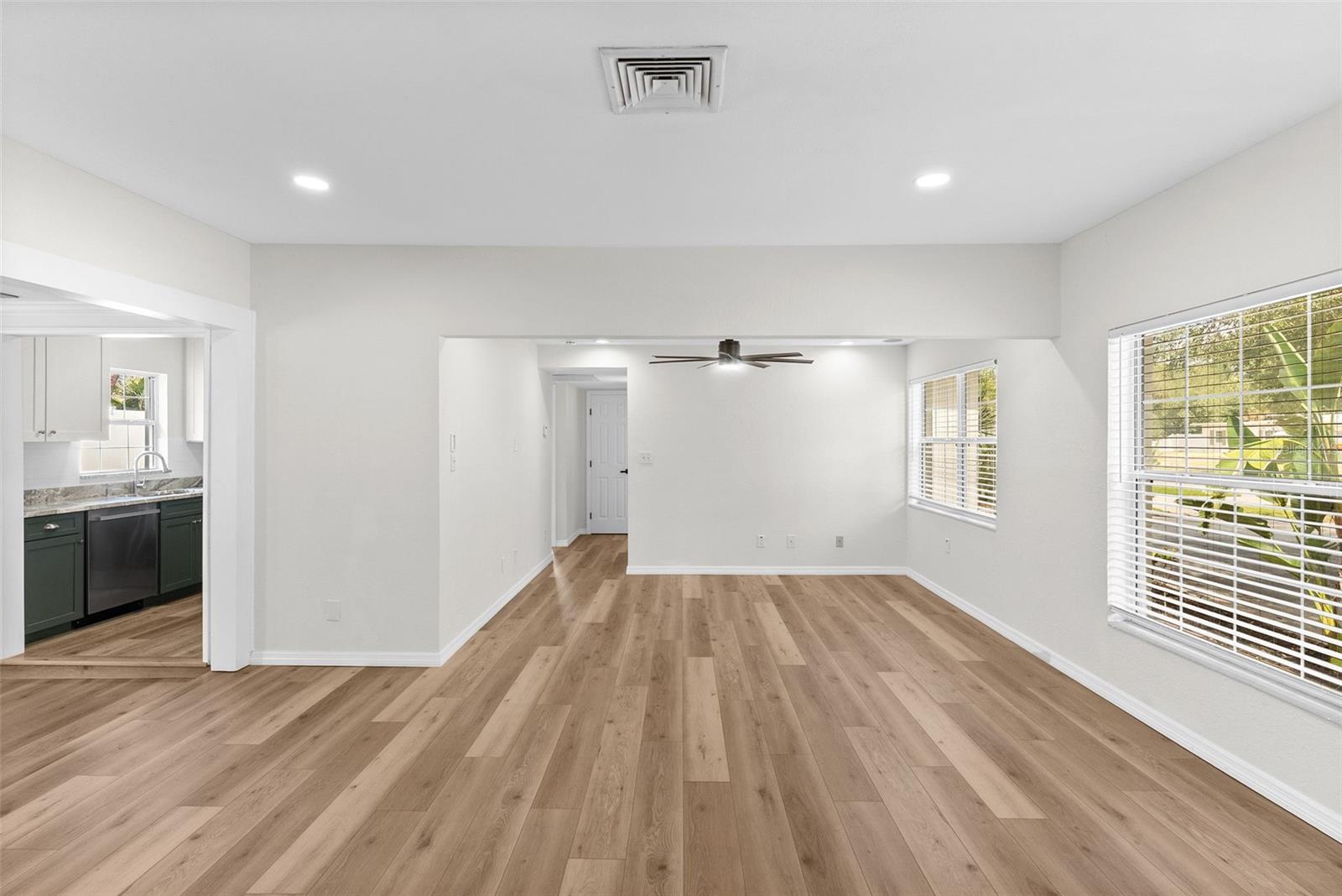 4708 W EL PRADO BLVD, TAMPA, FL, 33629