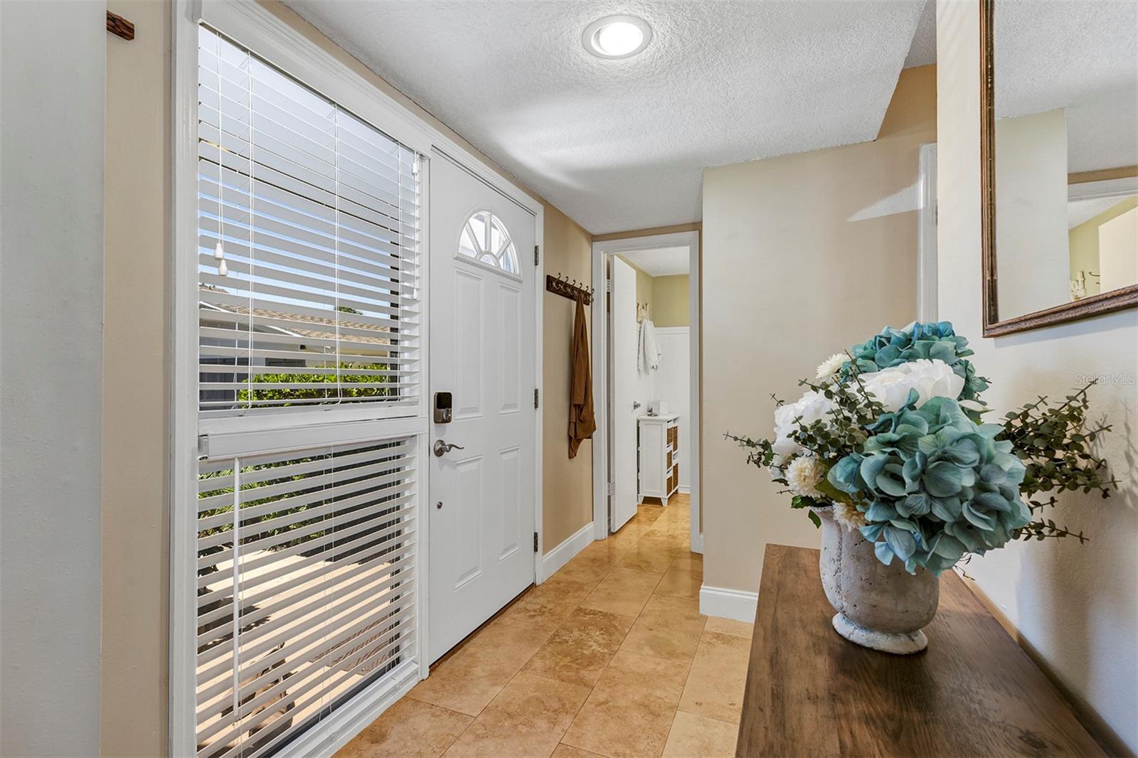 121 CROWN POINT CIR #121, LONGWOOD, FL, 32779