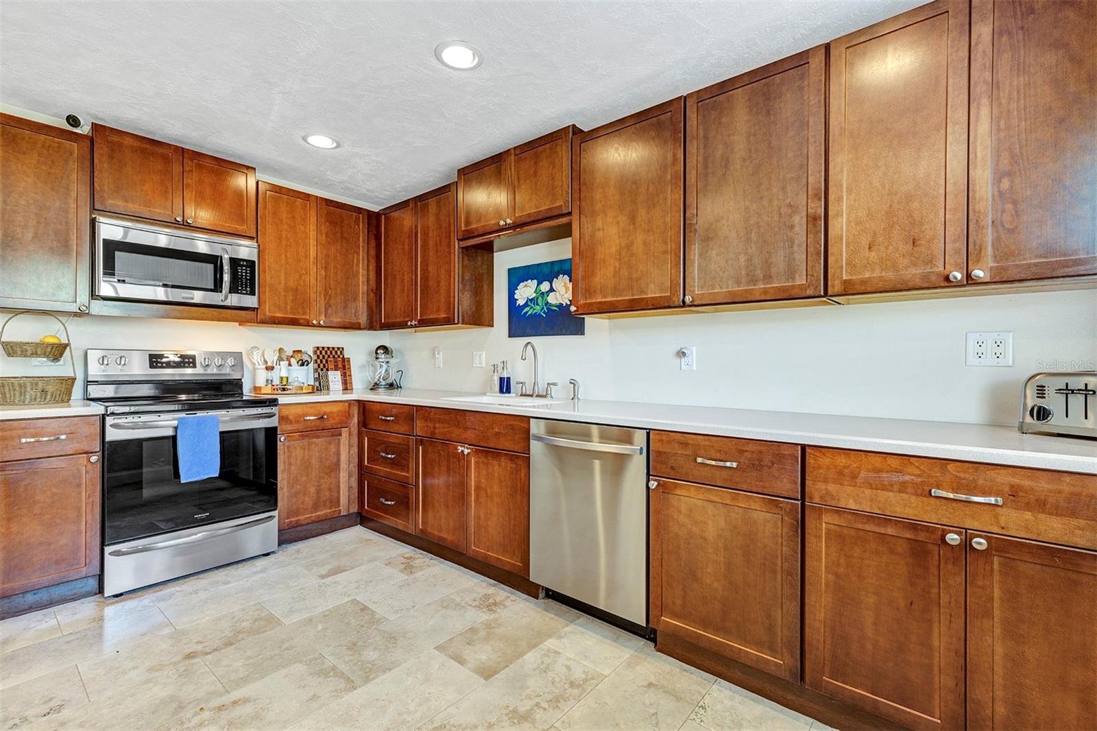 121 CROWN POINT CIR #121, LONGWOOD, FL, 32779