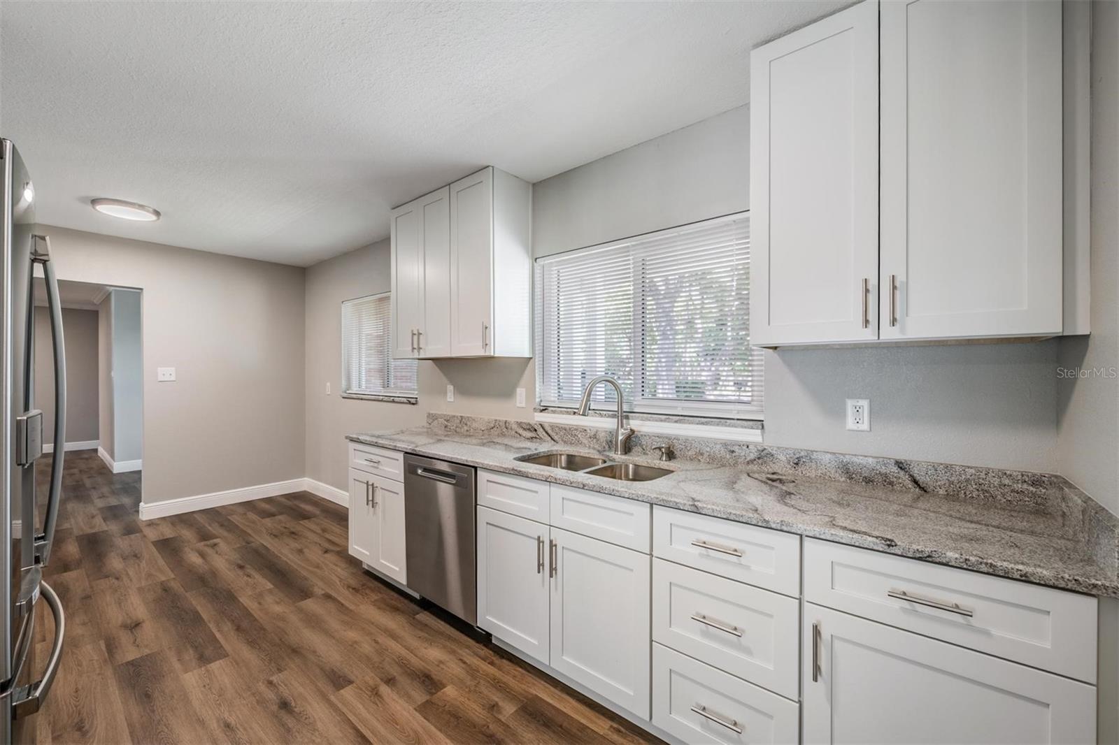 712 CAMELLIA CT, SEFFNER, FL, 33584