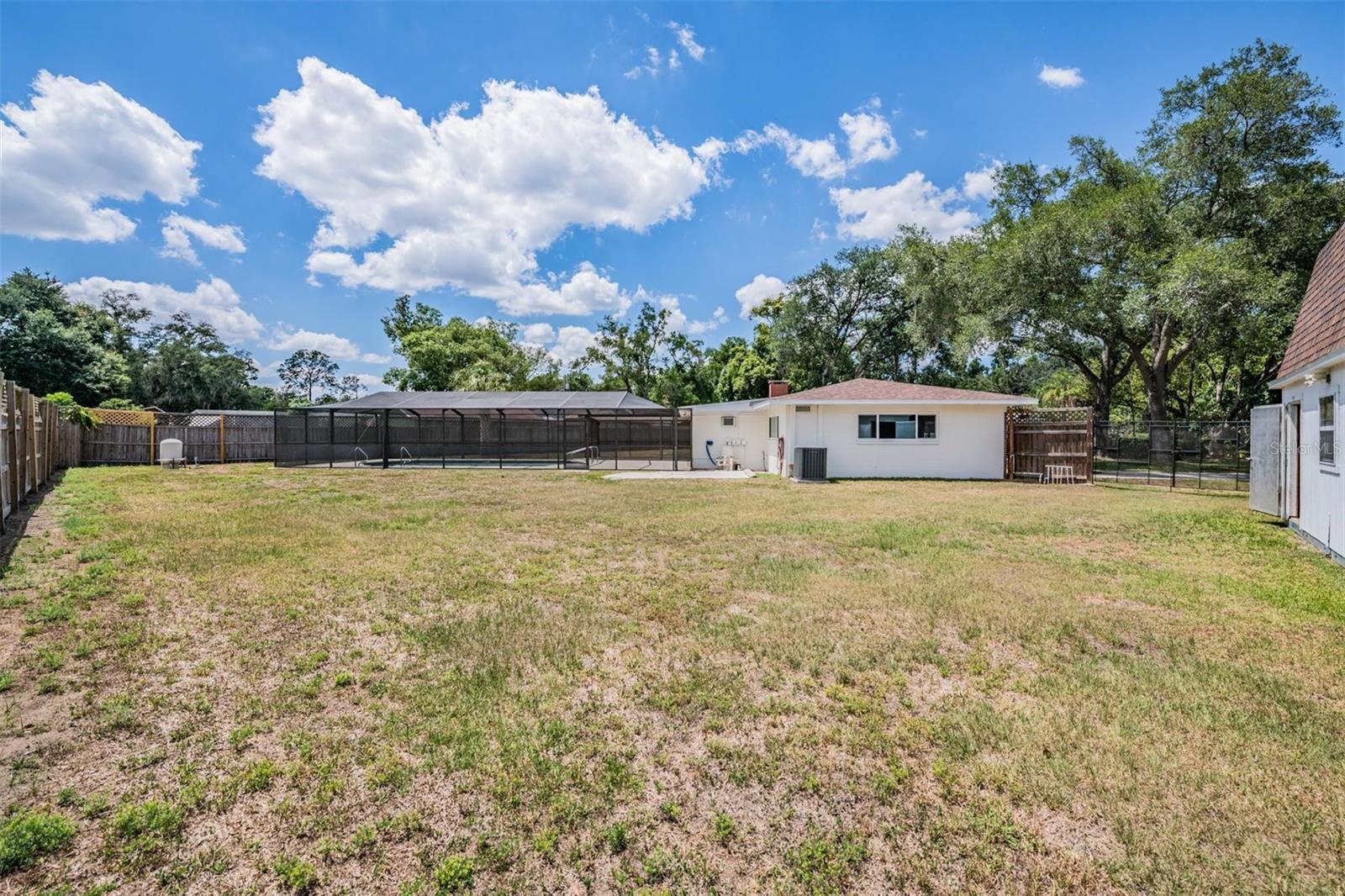 712 CAMELLIA CT, SEFFNER, FL, 33584