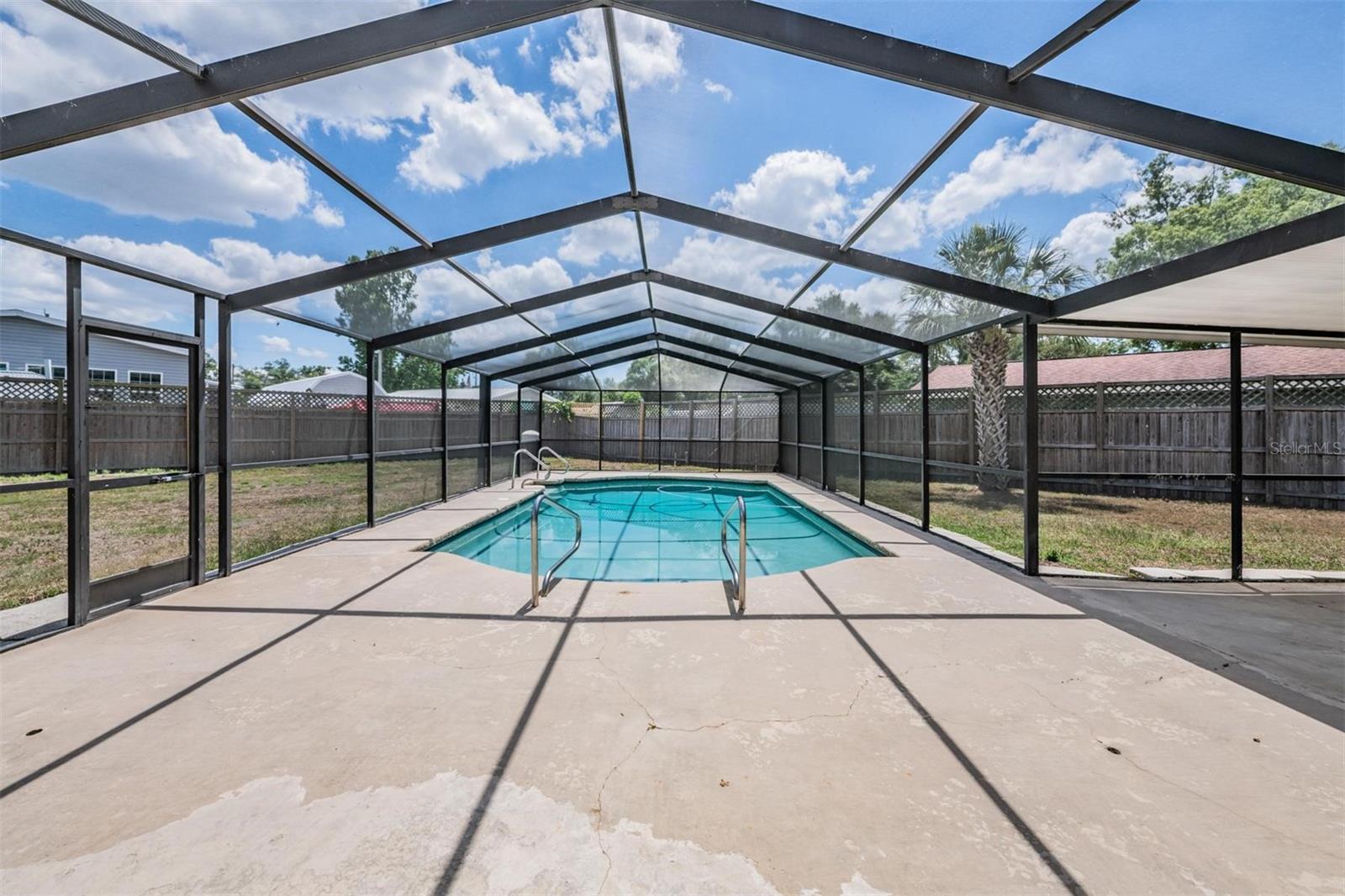 712 CAMELLIA CT, SEFFNER, FL, 33584