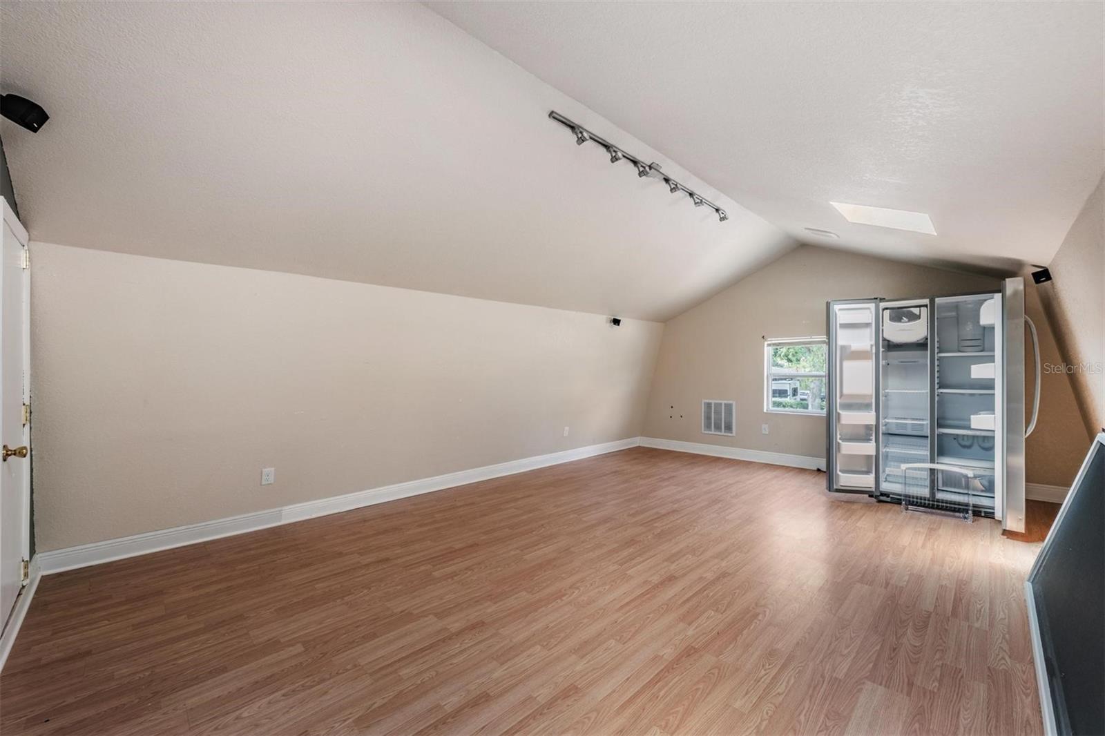 712 CAMELLIA CT, SEFFNER, FL, 33584