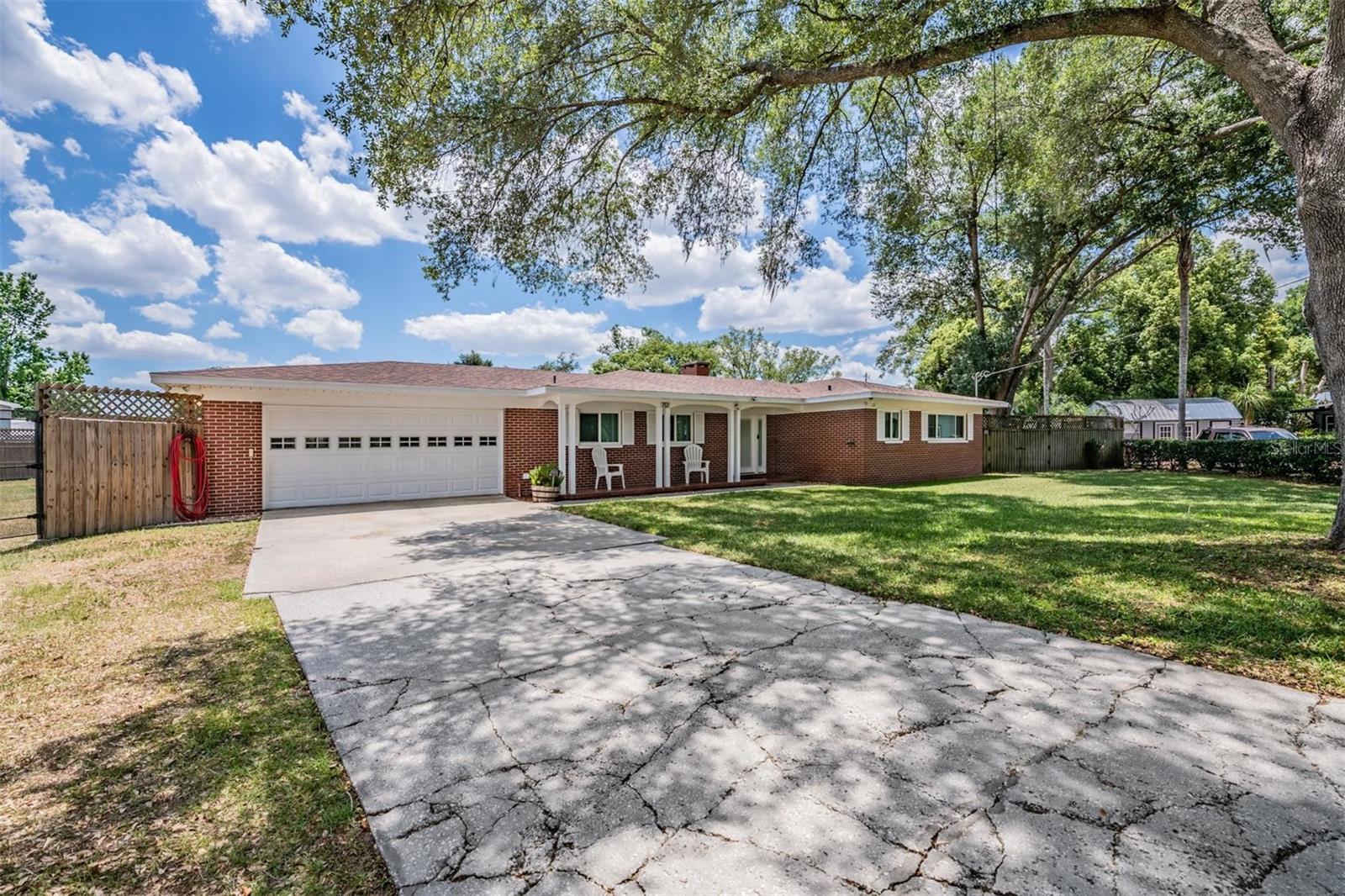 712 CAMELLIA CT, SEFFNER, FL, 33584