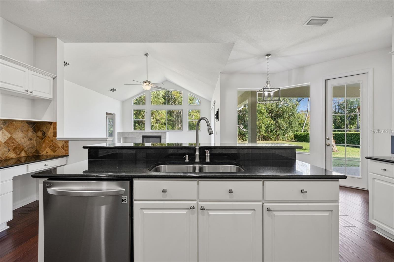 1452 KENSINGTON WOODS DR, LUTZ, FL, 33549