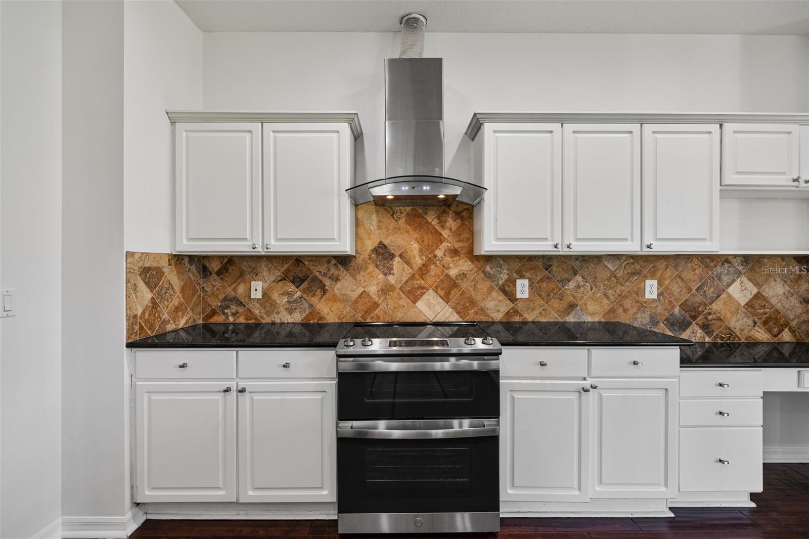 1452 KENSINGTON WOODS DR, LUTZ, FL, 33549
