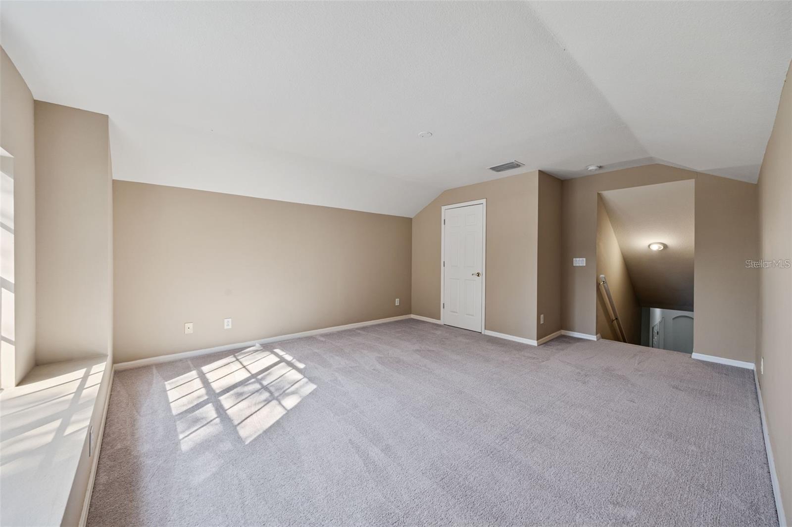1452 KENSINGTON WOODS DR, LUTZ, FL, 33549