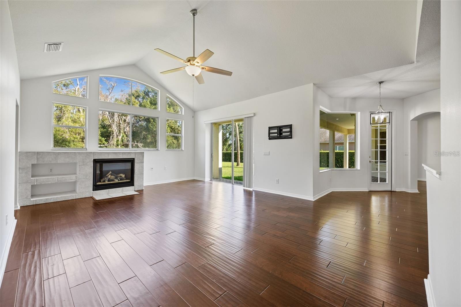 1452 KENSINGTON WOODS DR, LUTZ, FL, 33549