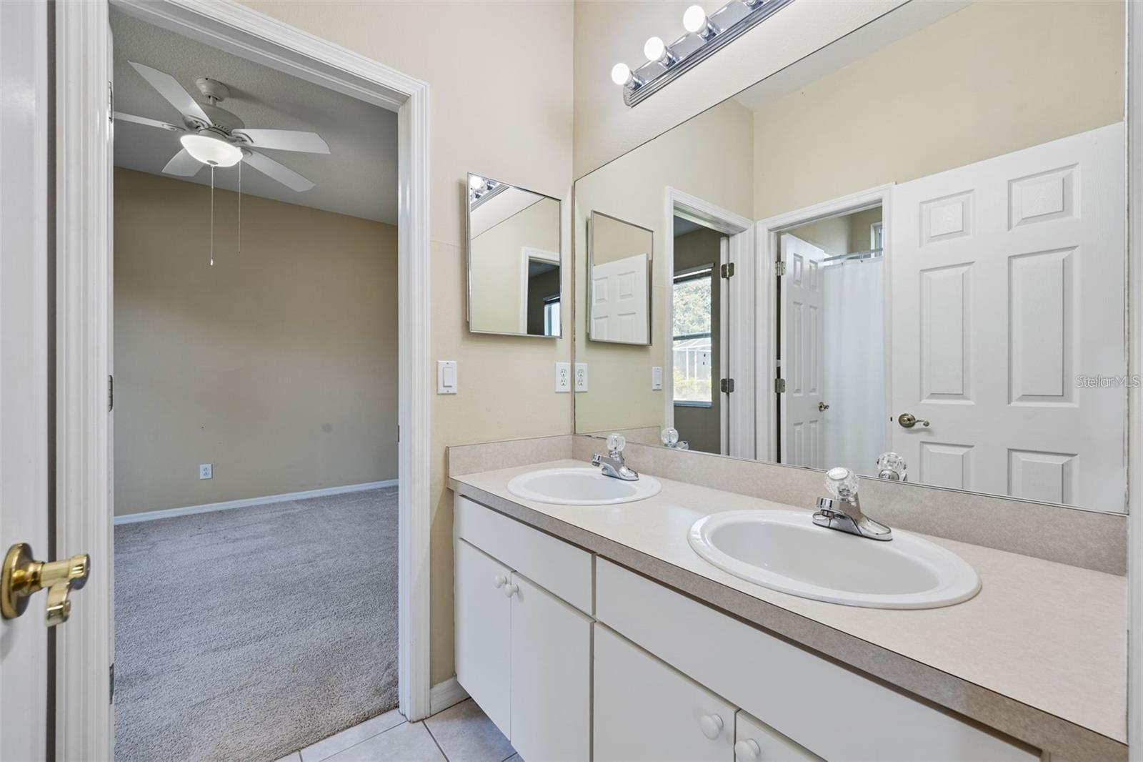 1452 KENSINGTON WOODS DR, LUTZ, FL, 33549