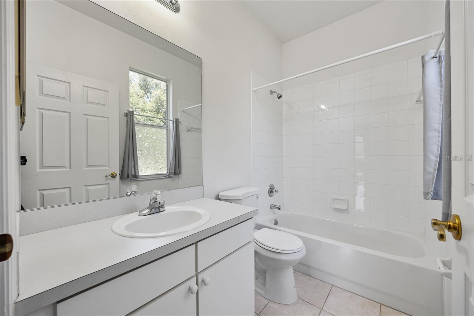 1452 KENSINGTON WOODS DR, LUTZ, FL, 33549