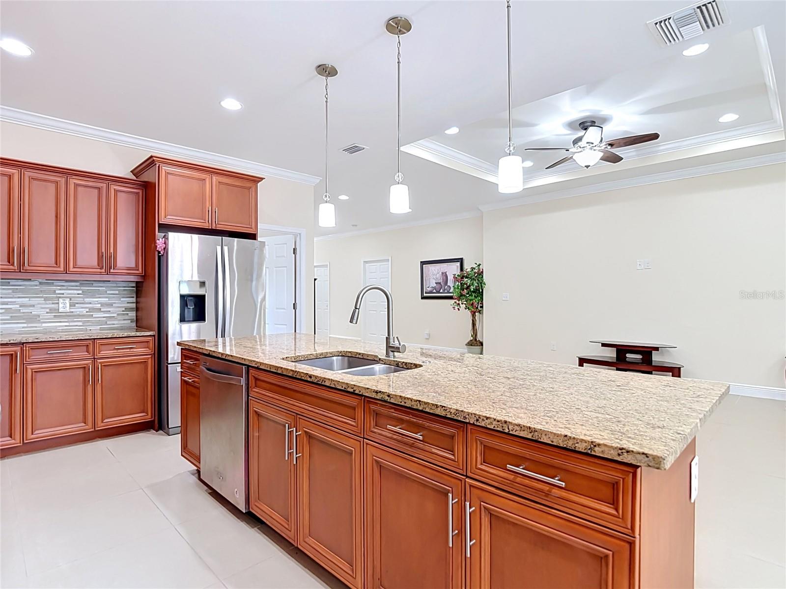5065 67TH WAY N, ST PETERSBURG, FL, 33709