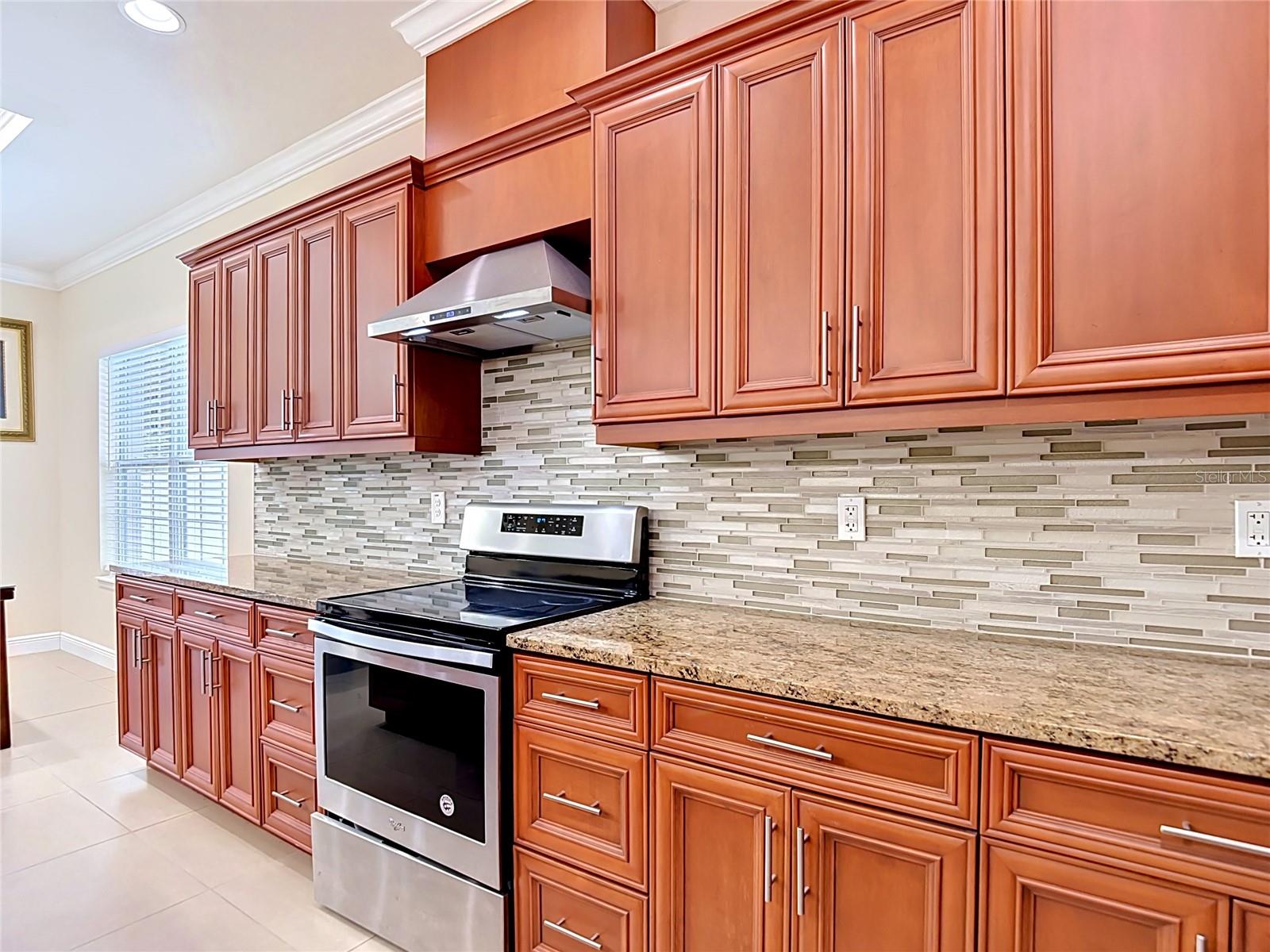 5065 67TH WAY N, ST PETERSBURG, FL, 33709