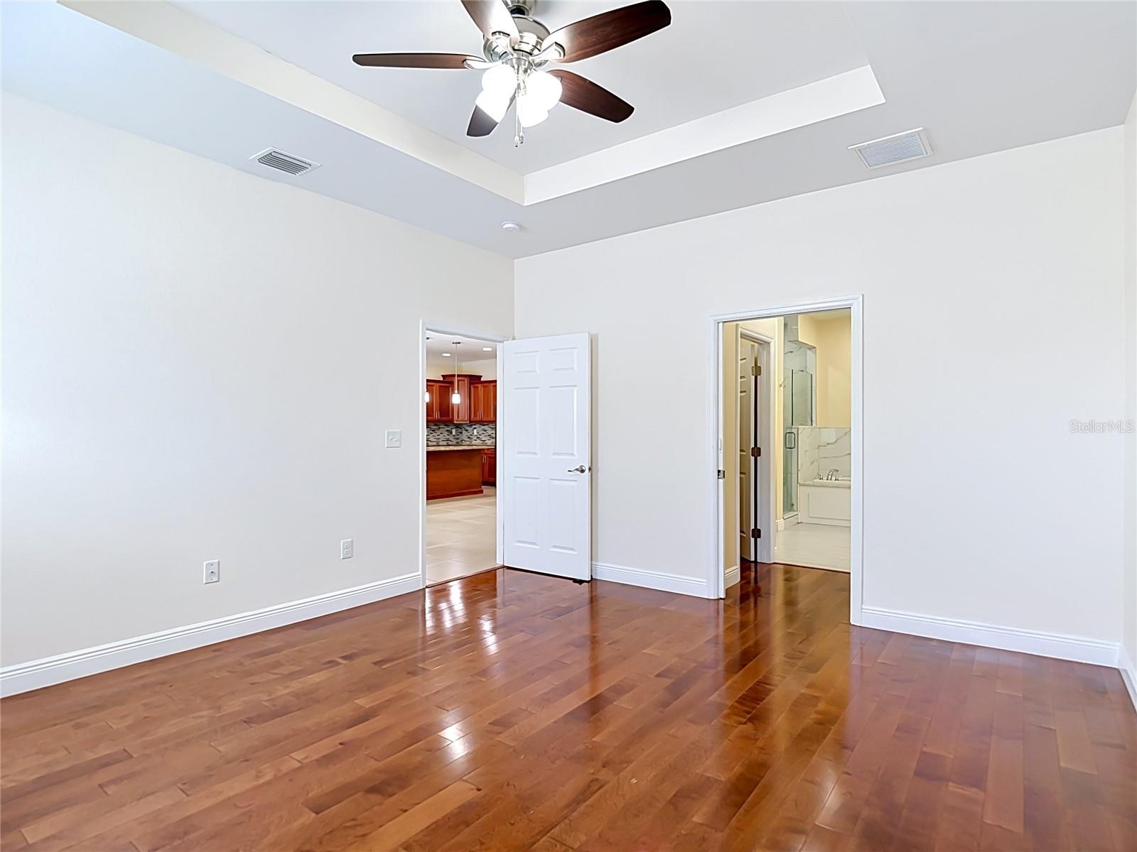 5065 67TH WAY N, ST PETERSBURG, FL, 33709